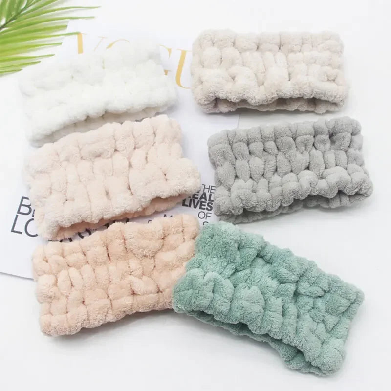 Faixa Antifrizz para Skincare em Veludo Coral – Para Maquiagem, Yoga e Rotina Facial