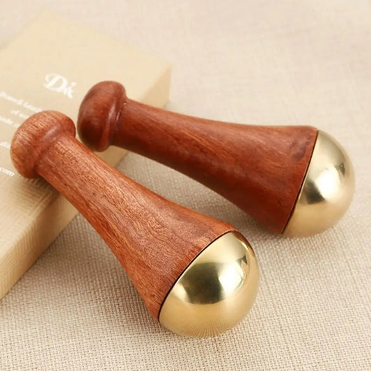 Gua Sha Kansa – Ferramenta de Massagem Facial em Madeira Premium