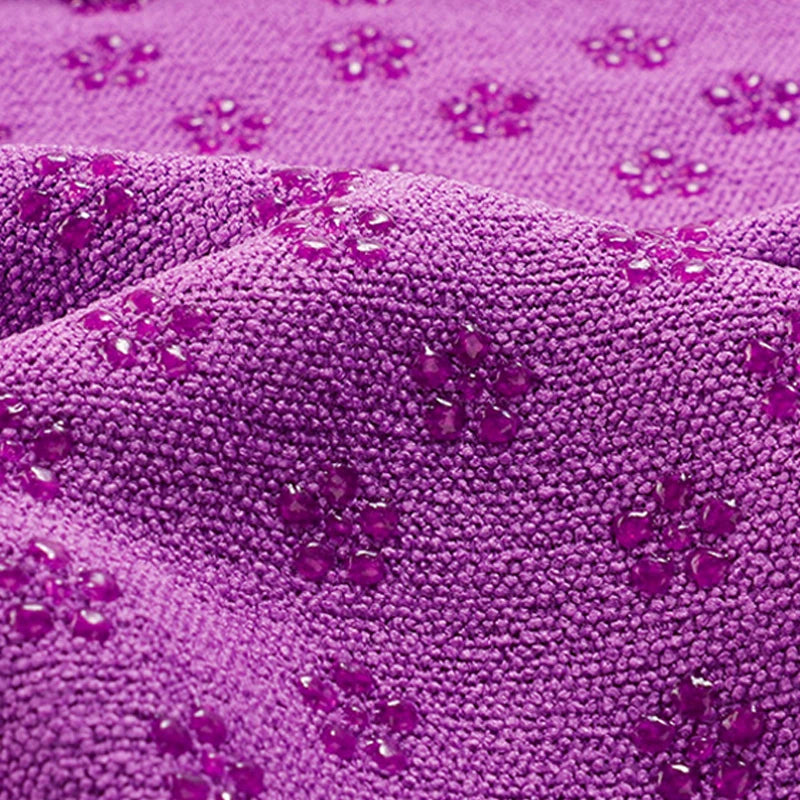 Toalha de Yoga Antiderrapante com Pontos de Grip – Ideal para Hot Yoga