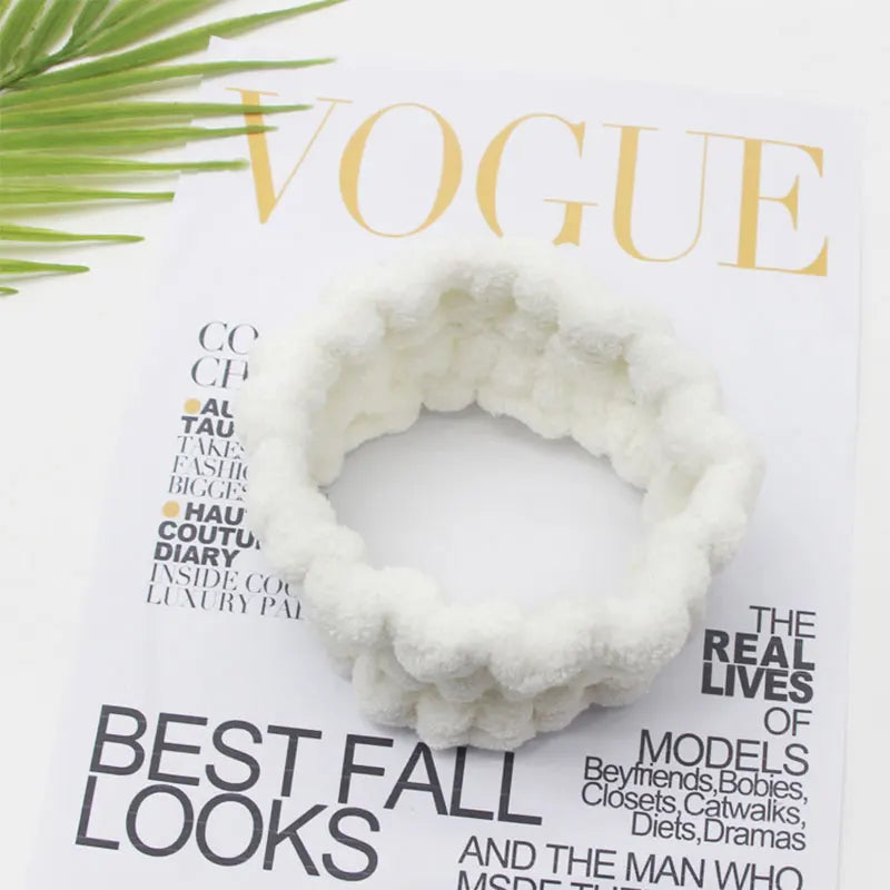 Faixa Antifrizz para Skincare em Veludo Coral – Para Maquiagem, Yoga e Rotina Facial