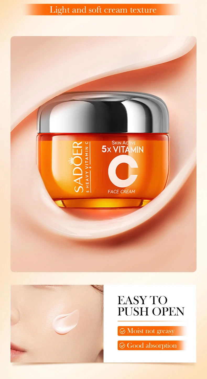 O Sadoer Vitamin C Cream combina alta concentração de Vitamina C 5x para iluminar, hidratar e revitalizar a pele.