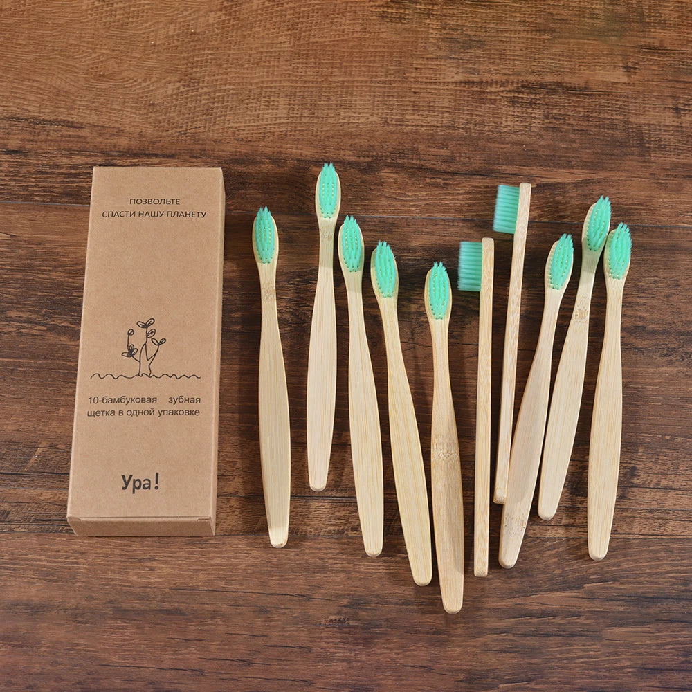 Kit com 10 escovas de dentes feitas em bambu natural, com cerdas macias e cores variadas. Uma opção sustentável, econômica e ideal para toda a família. Cada escova sai por apenas R$ 10,00.