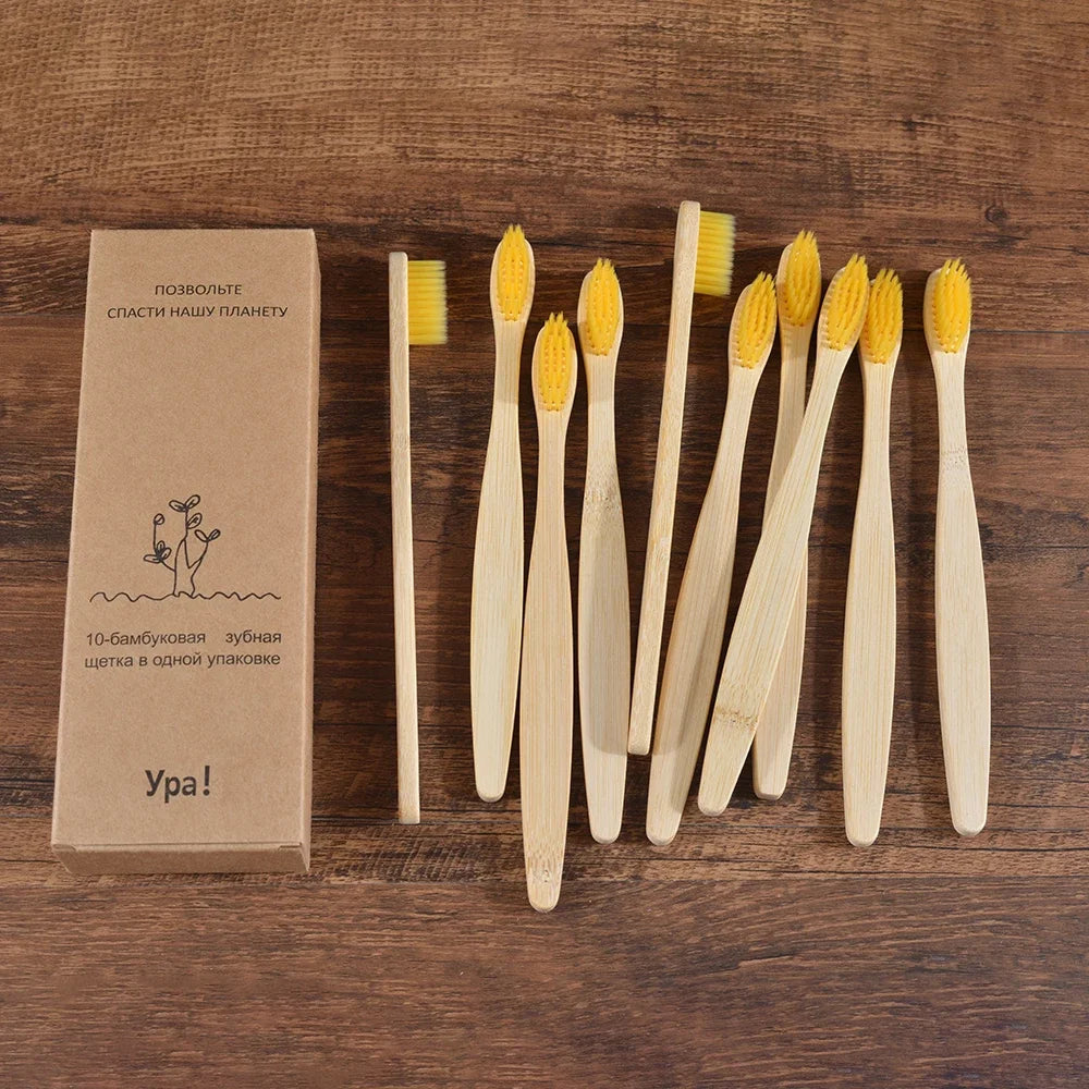 Kit com 10 escovas de dentes feitas em bambu natural, com cerdas macias e cores variadas. Uma opção sustentável, econômica e ideal para toda a família. Cada escova sai por apenas R$ 10,00.