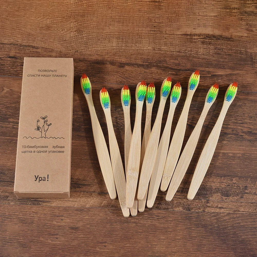 Kit com 10 escovas de dentes feitas em bambu natural, com cerdas macias e cores variadas. Uma opção sustentável, econômica e ideal para toda a família. Cada escova sai por apenas R$ 10,00.