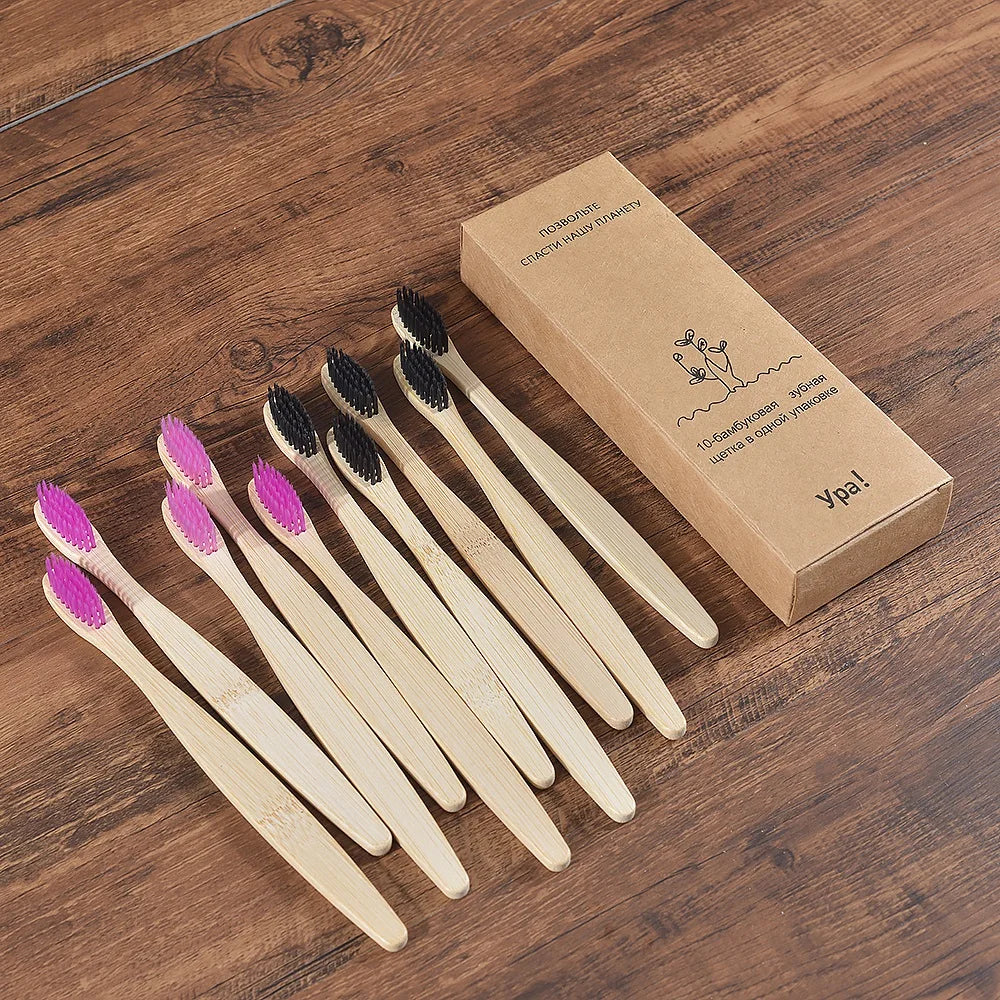 Kit com 10 escovas de dentes feitas em bambu natural, com cerdas macias e cores variadas. Uma opção sustentável, econômica e ideal para toda a família. Cada escova sai por apenas R$ 10,00.